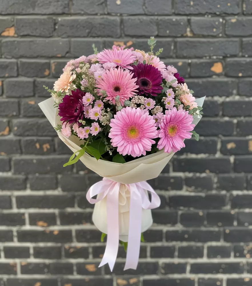 Букет цветов из: Герберы и Хризантемы в Терволово