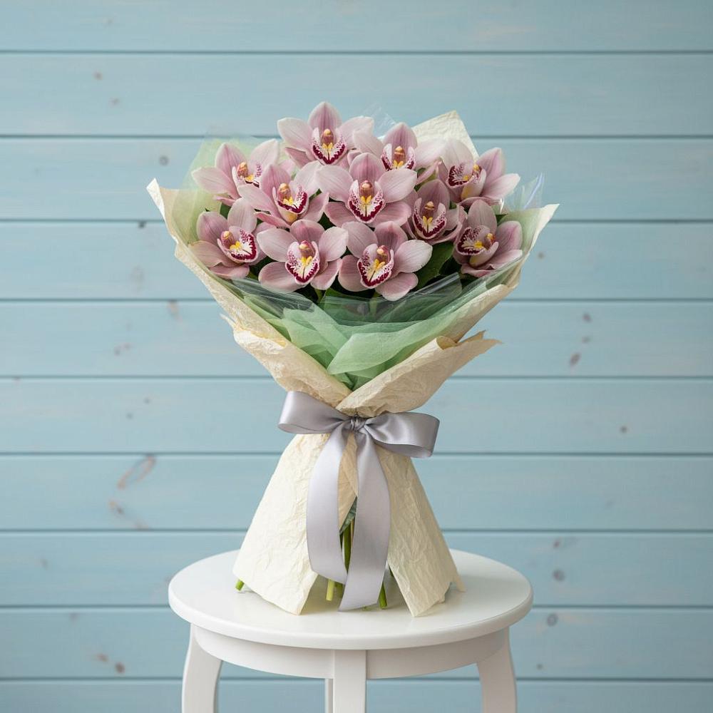 Букет цветов из: Орхидеи и Розы в Терволово