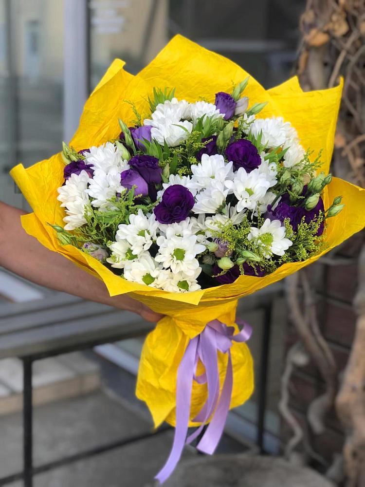 Букет цветов из: Ирисы, Хризантемы и Ромашки в Терволово
