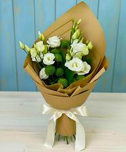 Букет цветов из:  Хризантемы и Лизиантусы в Терволово